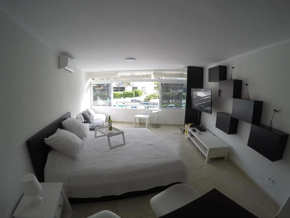 Daire Studio Los Cristianos Beach İspanya